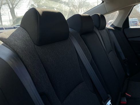 Certified 2025 Honda Accord LX image 35