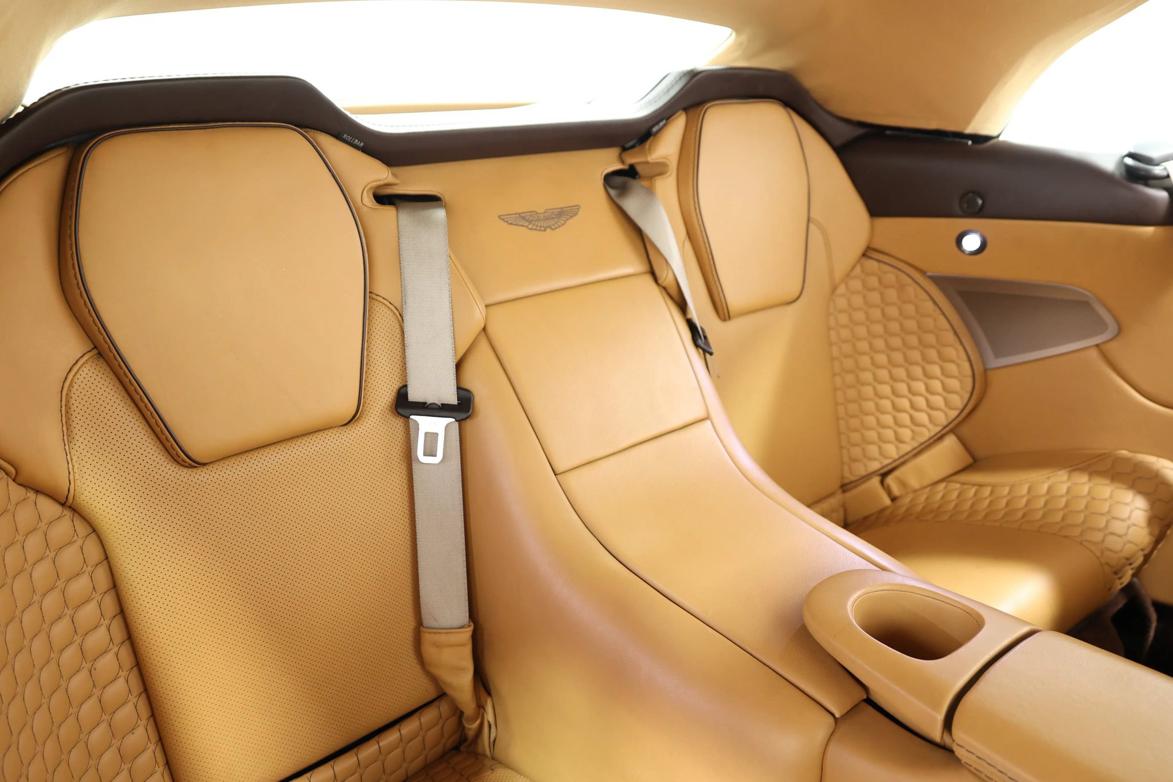 Used 2015 Aston Martin Vanquish Volante RWD image 55
