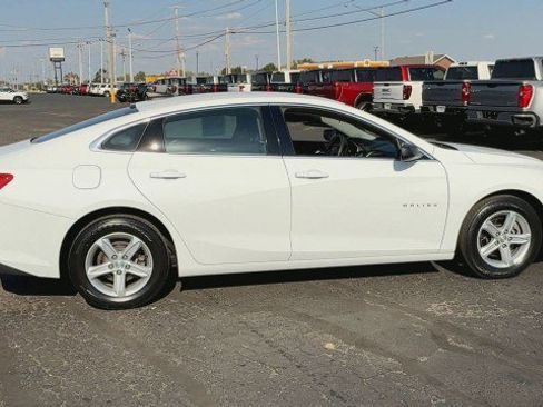 Certified 2020 Chevrolet Malibu LS image 9