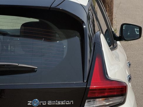 Used 2022 Nissan Leaf S Plus FWD image 21
