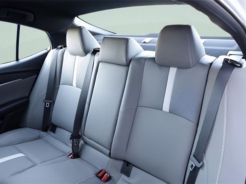 Certified 2025 Toyota Camry SE w/ Convenience Package image 21