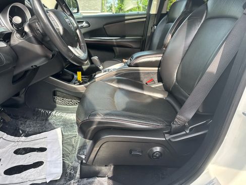 Used 2017 Dodge Journey GT AWD/4WD image 11