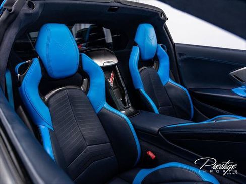 Used 2023 Chevrolet Corvette Stingray Premium Cpe w/ Z51 Performance Package RWD image 43