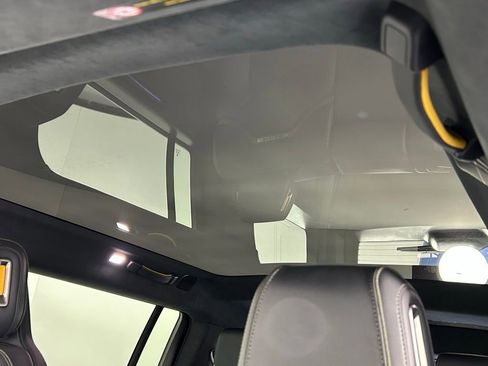 Used 2023 Rivian R1S Adventure AWD/4WD image 33