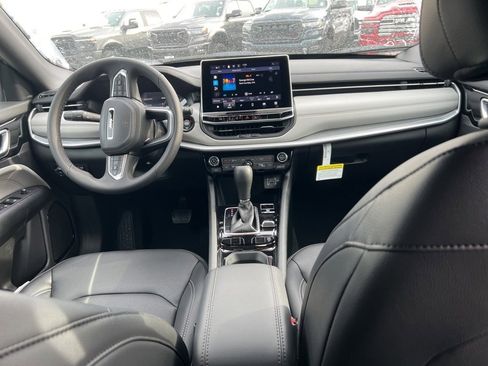 New 2026 Jeep Compass Limited image 14