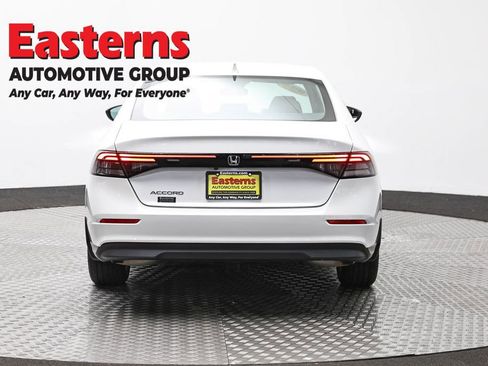 Used 2025 Honda Accord LX image 6