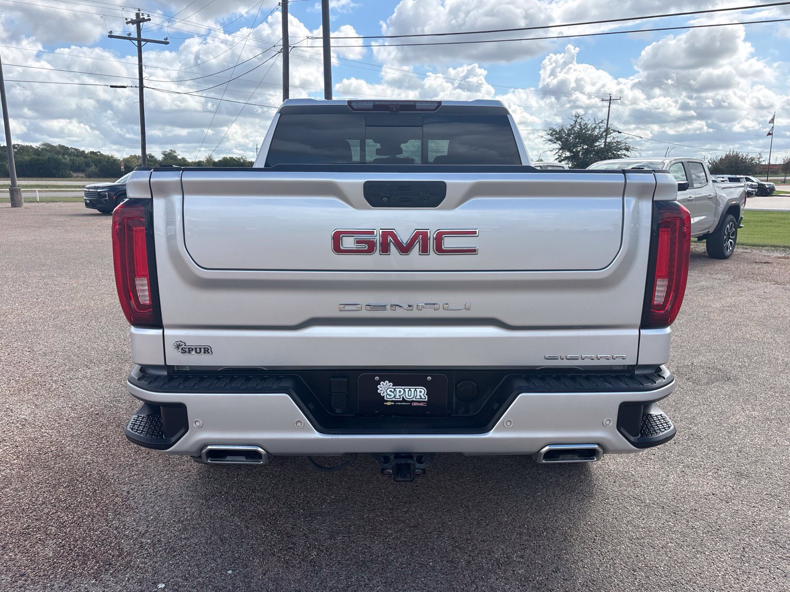 Used 2022 GMC Sierra 1500 Denali AWD/4WD image 5