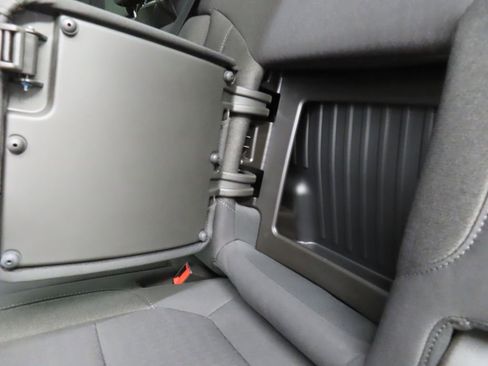 Used 2021 GMC Sierra 2500 SLE AWD/4WD image 62