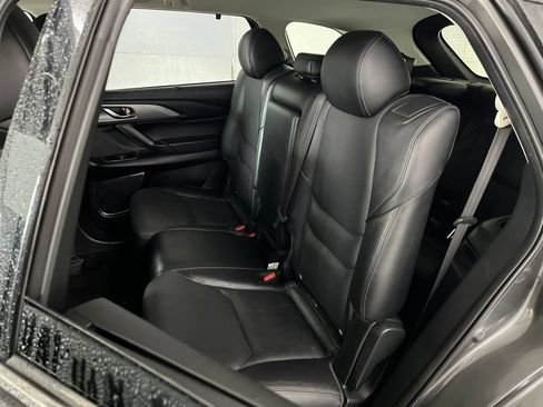 Used 2017 MAZDA CX-9 Touring FWD image 21