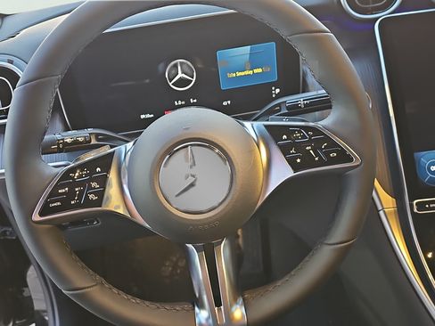 Certified 2026 Mercedes-Benz GLC 300 4MATIC image 11