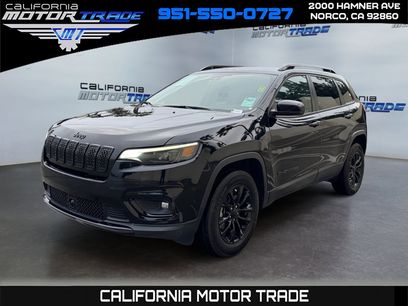 Used 2023 Jeep Cherokee Altitude Lux