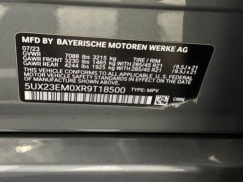 Used 2024 BMW X7 xDrive40i image 30