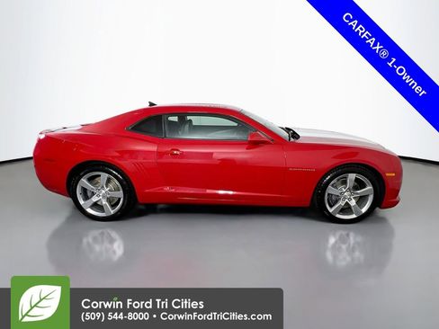 Used 2010 Chevrolet Camaro SS w/ RS Package RWD image 18