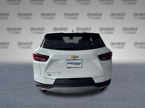 Used 2025 Chevrolet Blazer LT AWD/4WD image 8