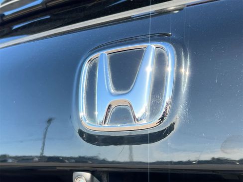 Used 2020 Honda Pilot Black Edition image 12