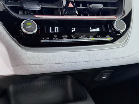 New 2026 Toyota Corolla SE FWD image 19