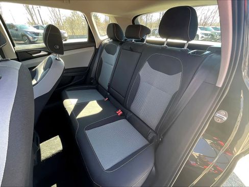 Used 2023 Volkswagen Taos S image 15