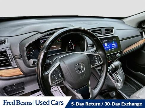 Used 2018 Honda CR-V Touring image 11