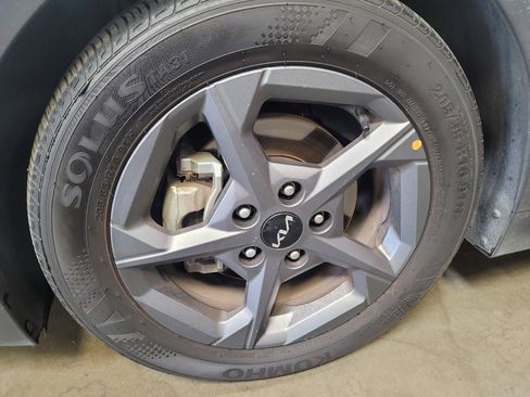 Used 2025 Kia K4 FWD image 31
