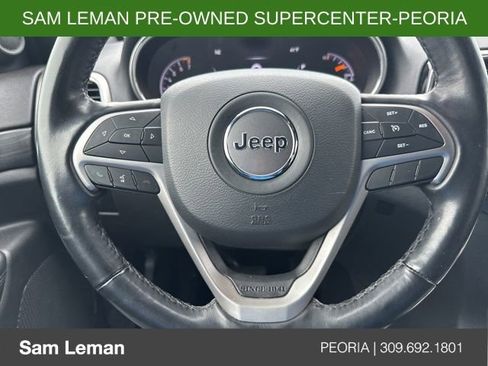 Used 2020 Jeep Grand Cherokee Altitude image 13