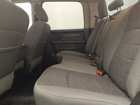 Used 2018 RAM 1500 Tradesman AWD/4WD image 18