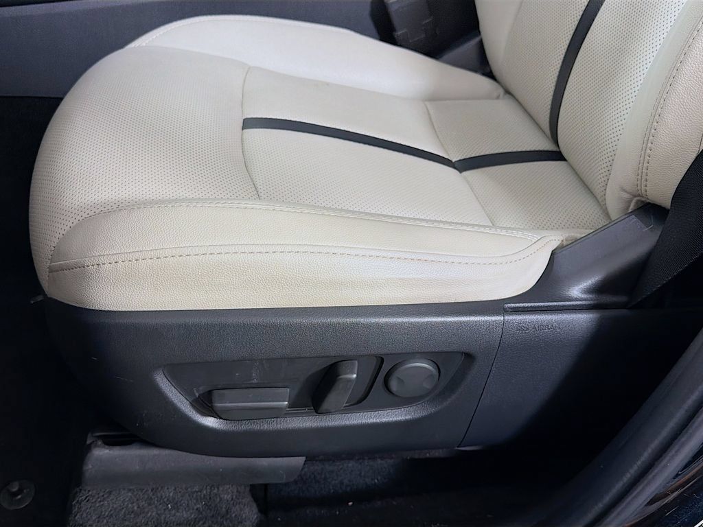 Used 2024 MAZDA CX-90 3.3 Turbo w/ Premium Package AWD/4WD image 23