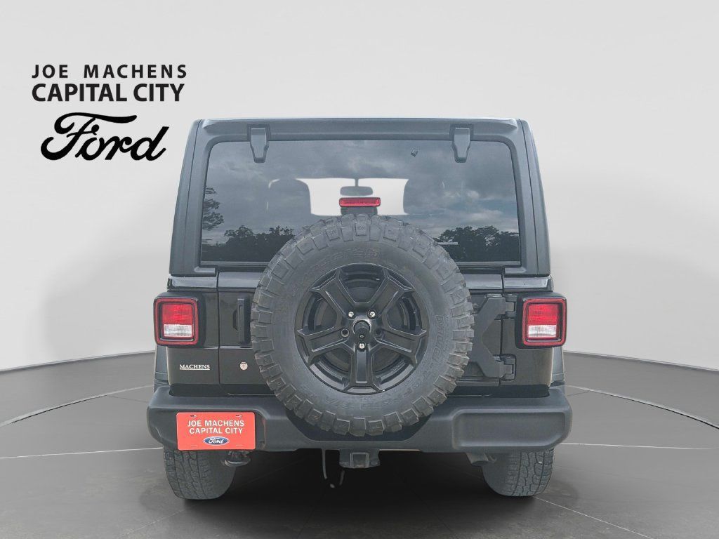 Used 2018 Jeep Wrangler Sport AWD/4WD image 6