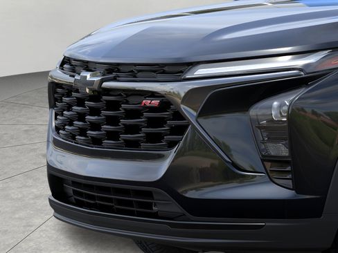 New 2026 Chevrolet Trax RS w/ Sunroof Package FWD image 13