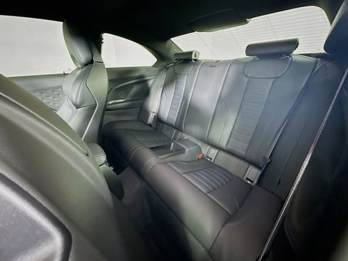 Used 2025 BMW M2 image 26