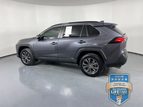 Certified 2024 Toyota RAV4 XLE Premium image 4