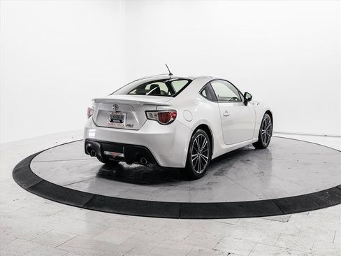 Used 2014 Scion FR-S 2DR CPE AUTO image 10