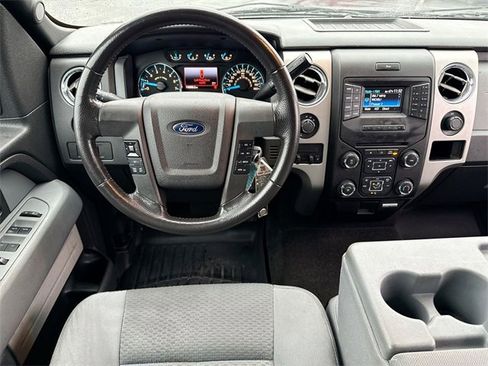 Used 2013 Ford F150 XLT w/ Luxury Equipment Group image 14