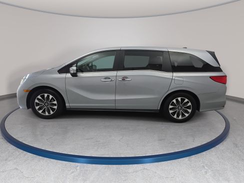 Used 2021 Honda Odyssey EX-L image 8