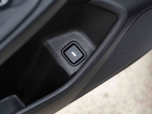 Used 2021 Honda Accord EX-L image 37