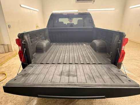 Used 2019 Chevrolet Silverado 1500 LTZ w/ Safety Package AWD/4WD image 21