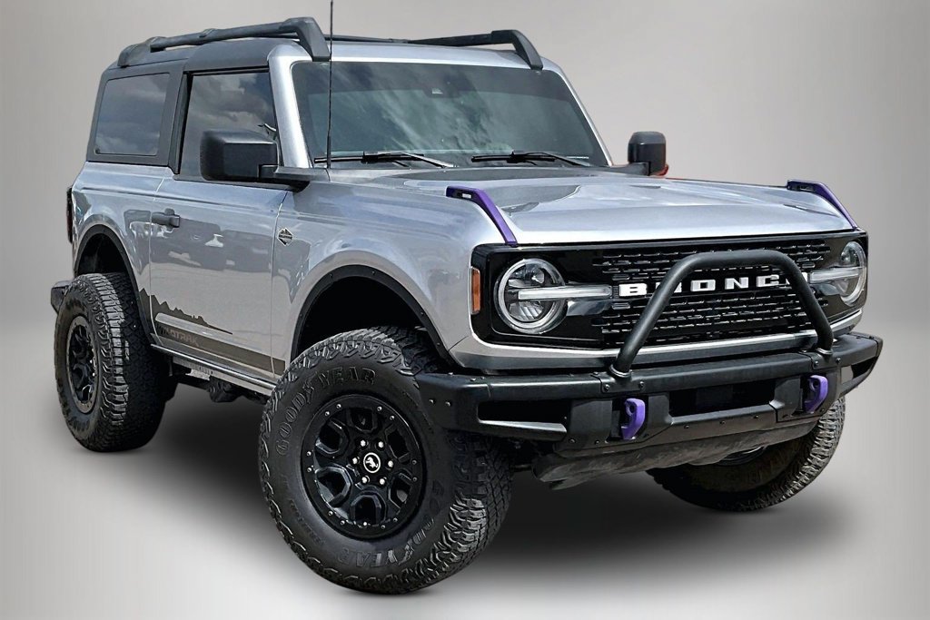 Used 2023 Ford Bronco Wildtrak AWD/4WD image 1