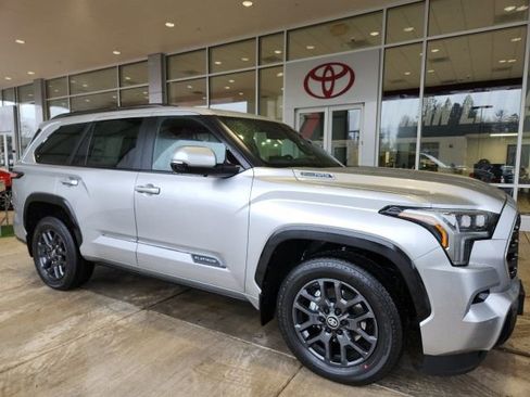 New 2026 Toyota Sequoia Platinum image 4