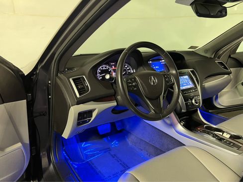 Used 2017 Acura TLX V6 w/ Technology Package image 21