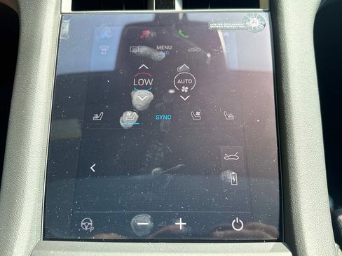 New 2025 Porsche Taycan 4S image 27