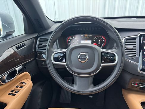 Used 2019 Volvo XC90 T6 Momentum image 22