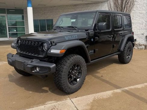 Used 2025 Jeep Wrangler Unlimited Sport S 4xe AWD/4WD image 1