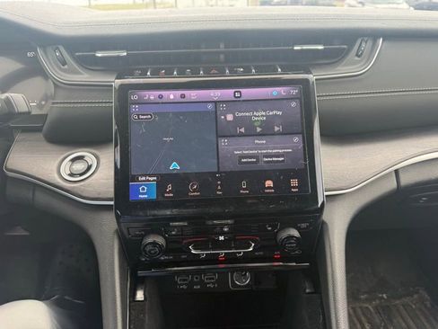 Used 2021 Jeep Grand Cherokee L Limited image 13