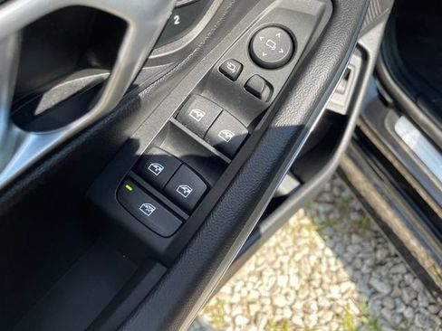 Used 2026 BMW 330i xDrive Sedan AWD/4WD image 26
