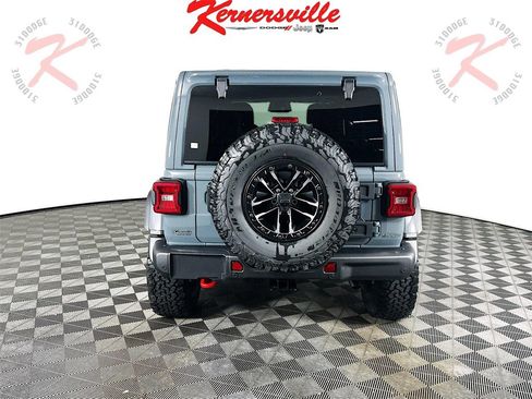 New 2025 Jeep Wrangler Unlimited Rubicon image 6