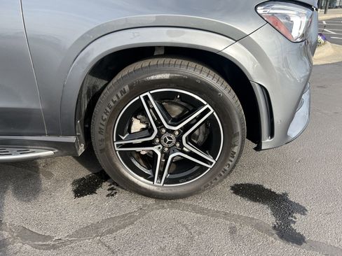 Used 2022 Mercedes-Benz GLE 350 4MATIC w/ AMG Line Exterior image 13