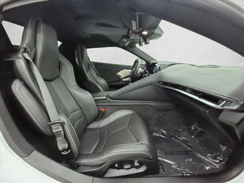 Used 2022 Chevrolet Corvette Stingray Preferred Conv w/ Z51 Performance Package RWD image 19