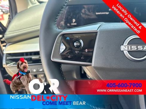 New 2025 Nissan Murano SL AWD/4WD image 17