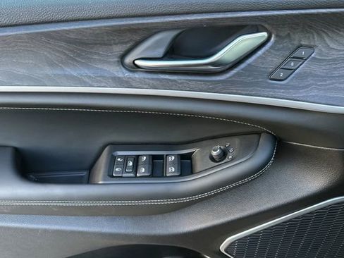 New 2026 Jeep Grand Cherokee L Limited AWD/4WD image 10