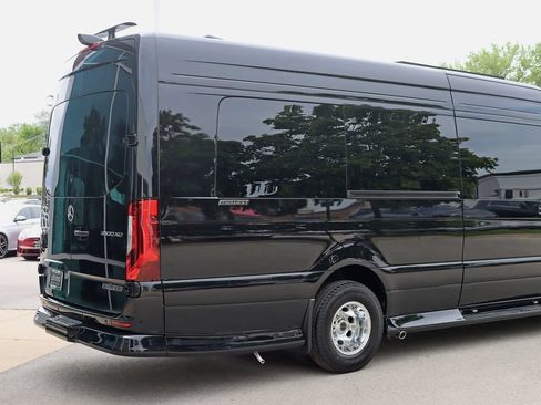 Used 2026 Mercedes-Benz Sprinter 3500 image 11