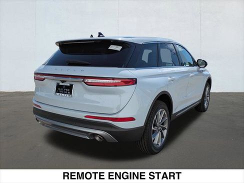 New 2025 Lincoln Corsair FWD w/ Equipment Group 101A image 2